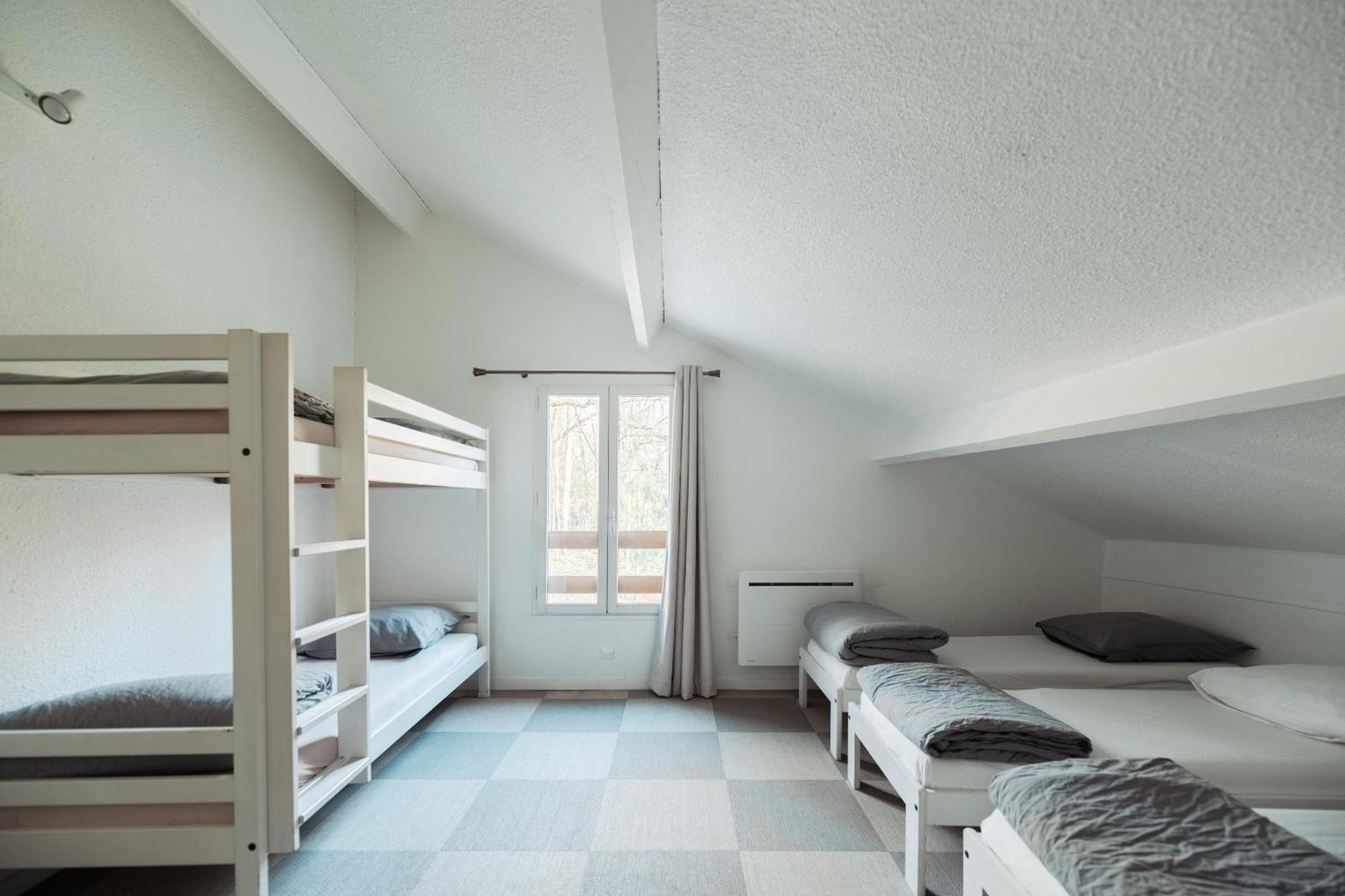 La Donaclaudre - Hebergement De Groupe En Pleine Nature, Ideal Pour Tous Vos Sejours ! 63 Couchages - 2 Grandes Salles - Salle De Jeux - Cuisine Professionnelle - Accessible Facilement - Localisation Attractive -Proche Paris & Disney Saint-Augustin  Eksteriør bilde